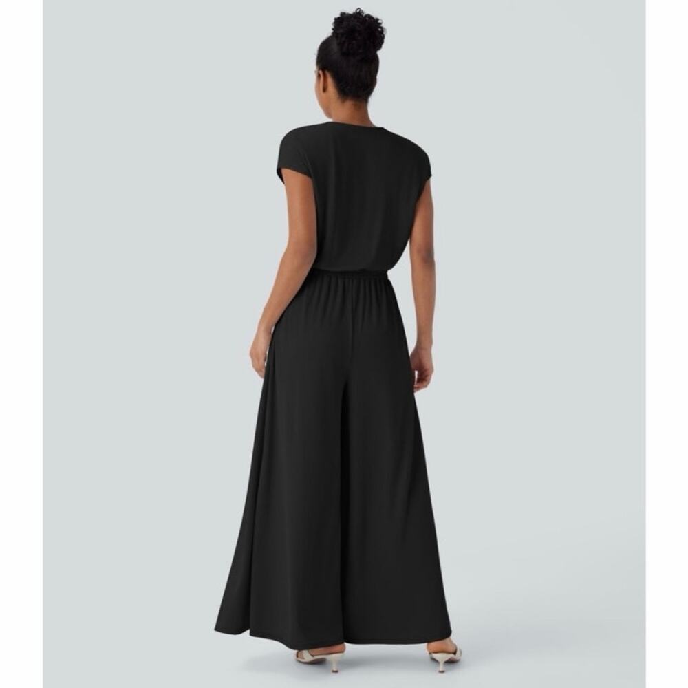 Halara Easy Peezy Black Wide Leg Waffle Jumpsuit Size Small EUC V Neck Pockets - Picture 7 of 10